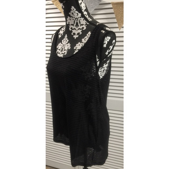 H&M Tank - Picture 3 of 4